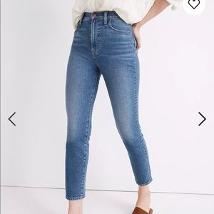 Madewell The Perfect Vintage Crop Jean in Sandford Wash: Summerweight Edition